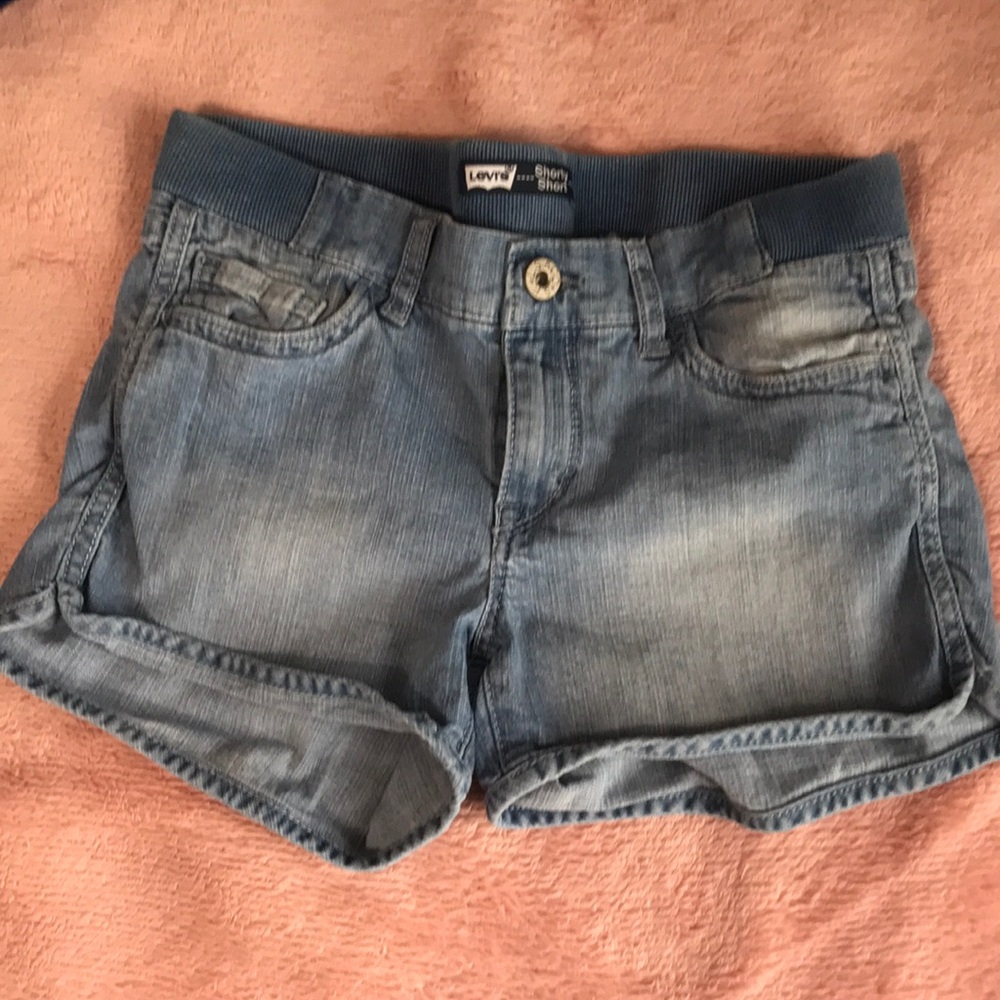 Shorty shorts